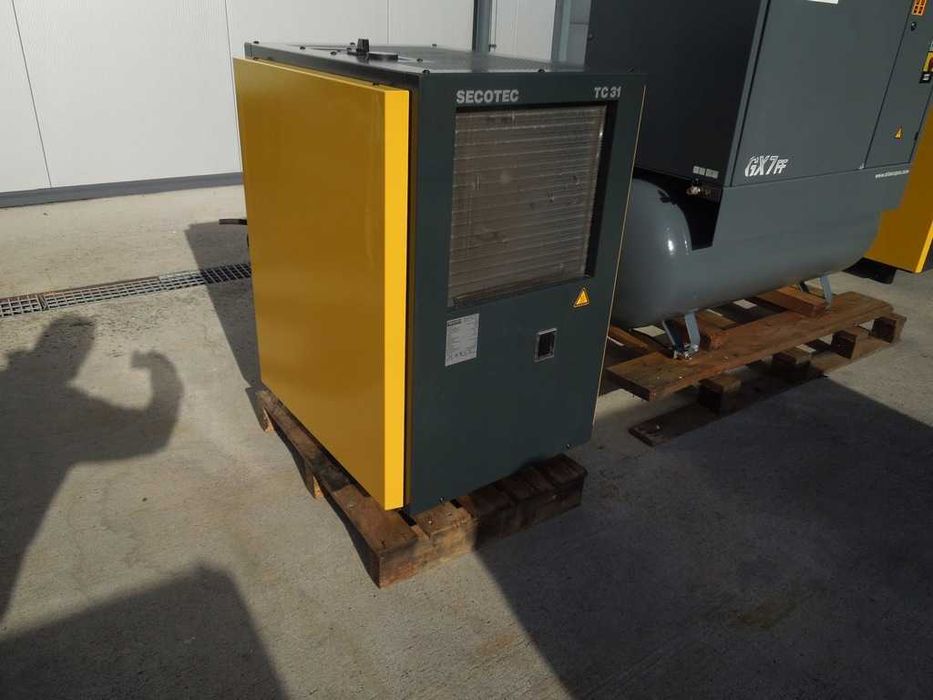 Osuszacz ziębniczy KAESER TC31
Wydajność  3,20m3/min