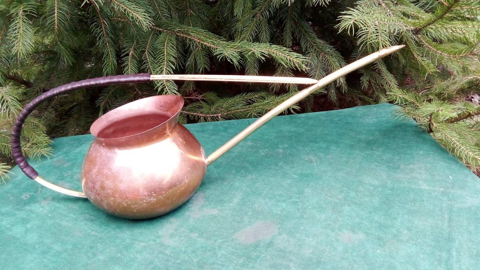 Лейка медная для полива цветов. ГДР.