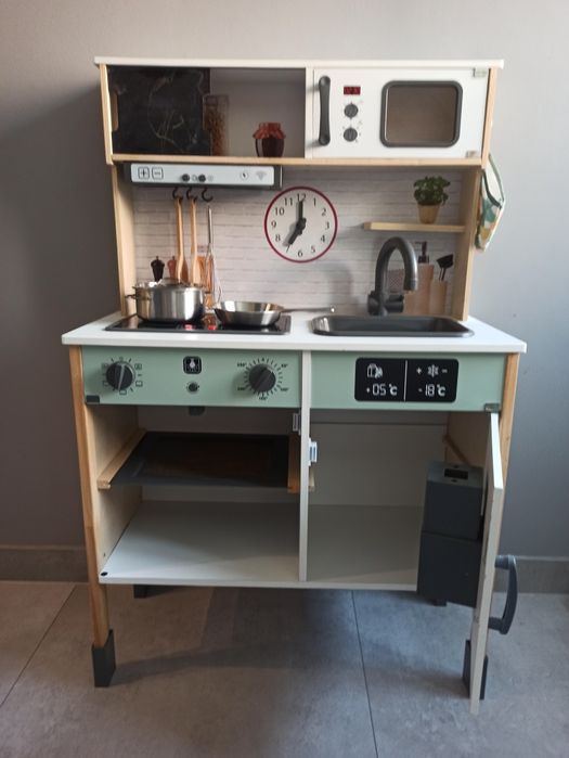 Kuchnia drewniana dla dzieci Lidl