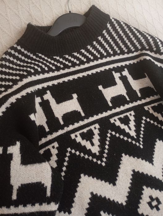 H&M L czarno-biała Oversizowa sukienka świąteczna z wełną skandynawski