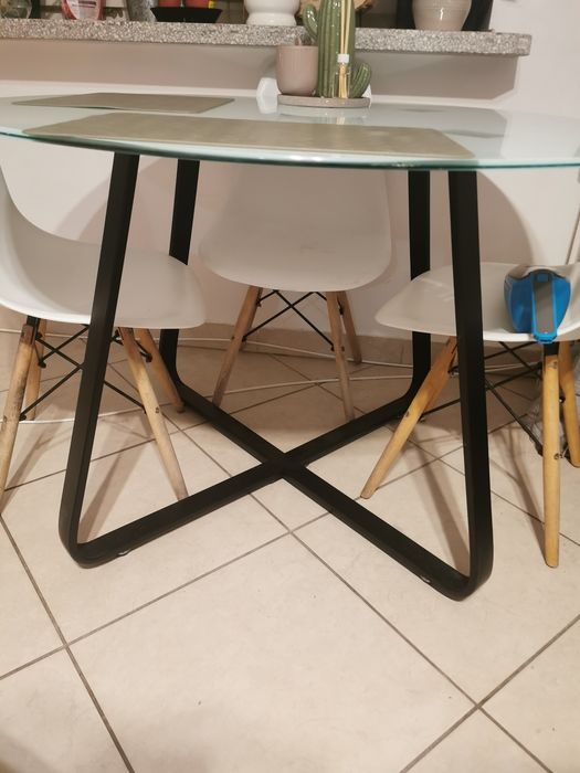 Stół okrągły Tika Black 110 cm