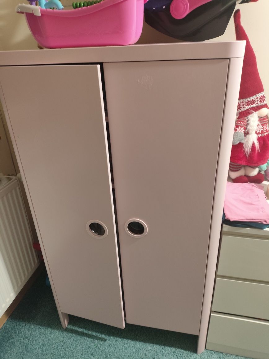 Szafą dziecięca ikea