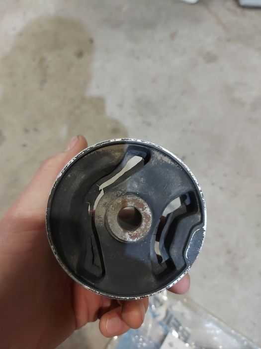 Продам салінблоки на хюндай санта фе