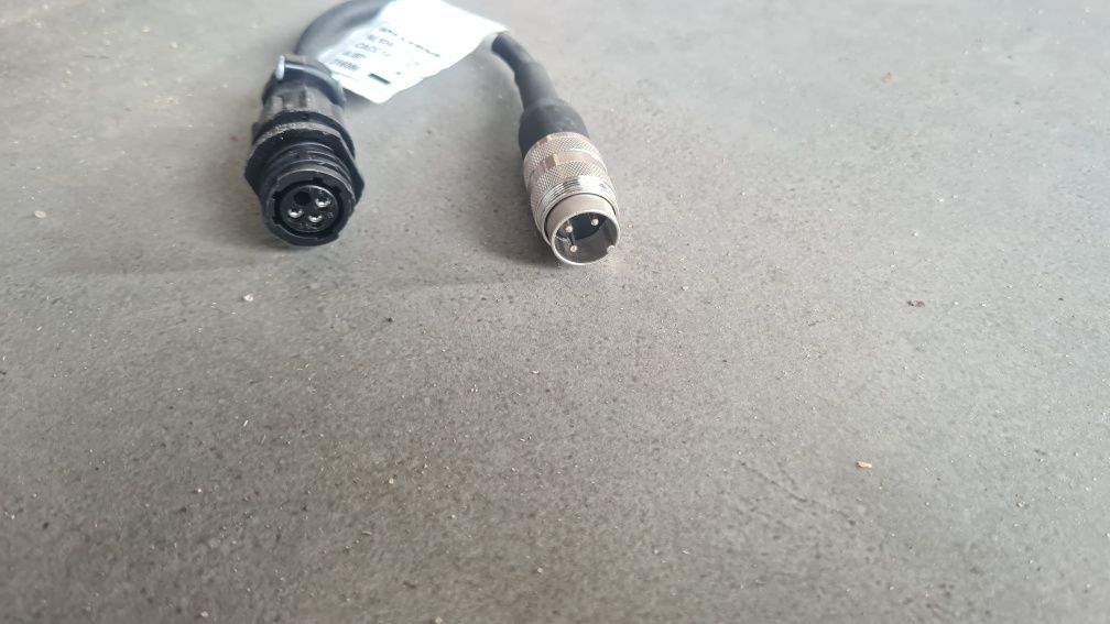 Przejściówka kabel anteny GPS do sterowników Amazone NL1082 (5558)