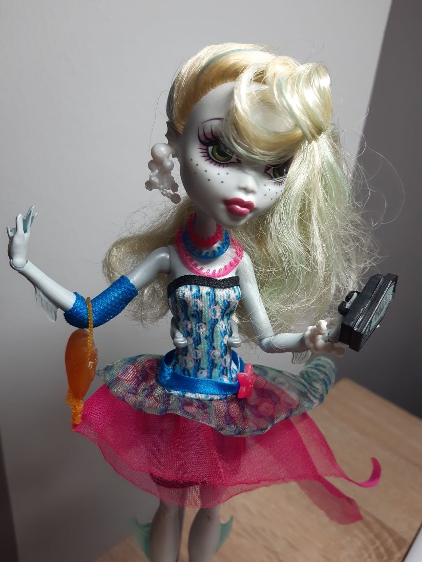 Lagoona blue dot dead gorgeous monster high lalka lalki mh basic wave