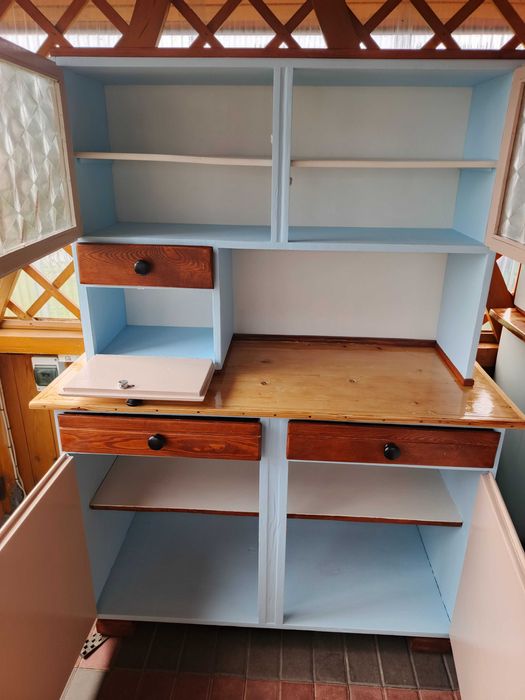 Kredens  babciny, PRL