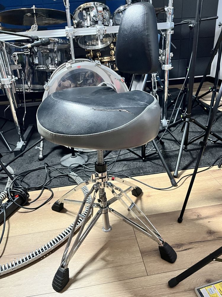 Pearl Roadster stołek tron perkusyjny z oparciem
