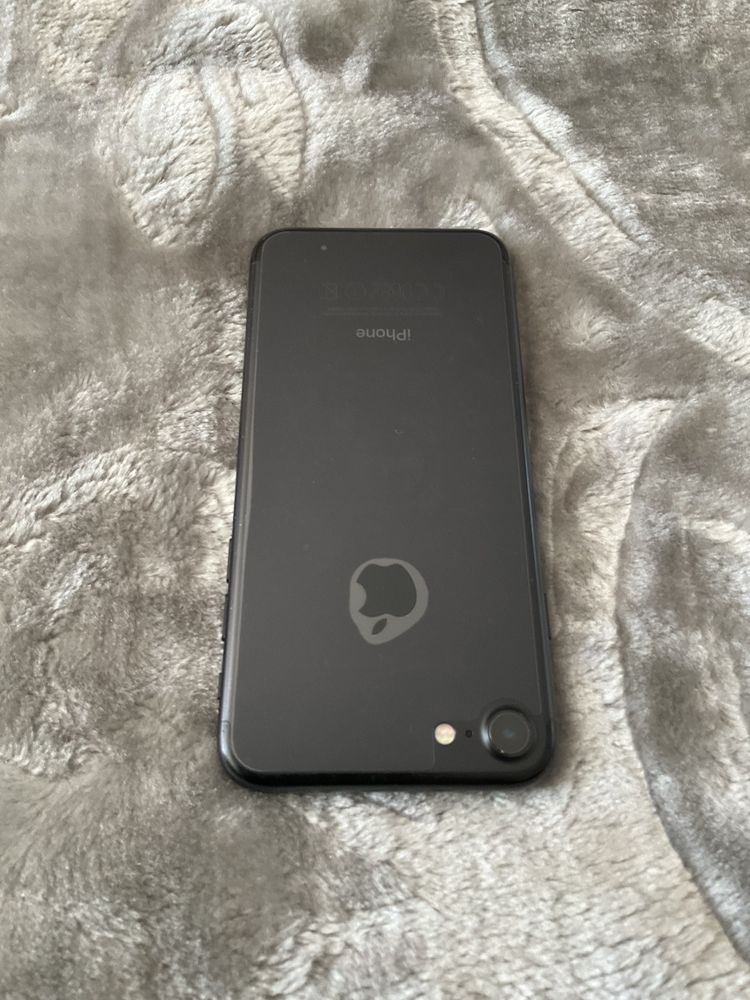 iPhone 7, Space Gray, 32GB (MN8X2AH/A)