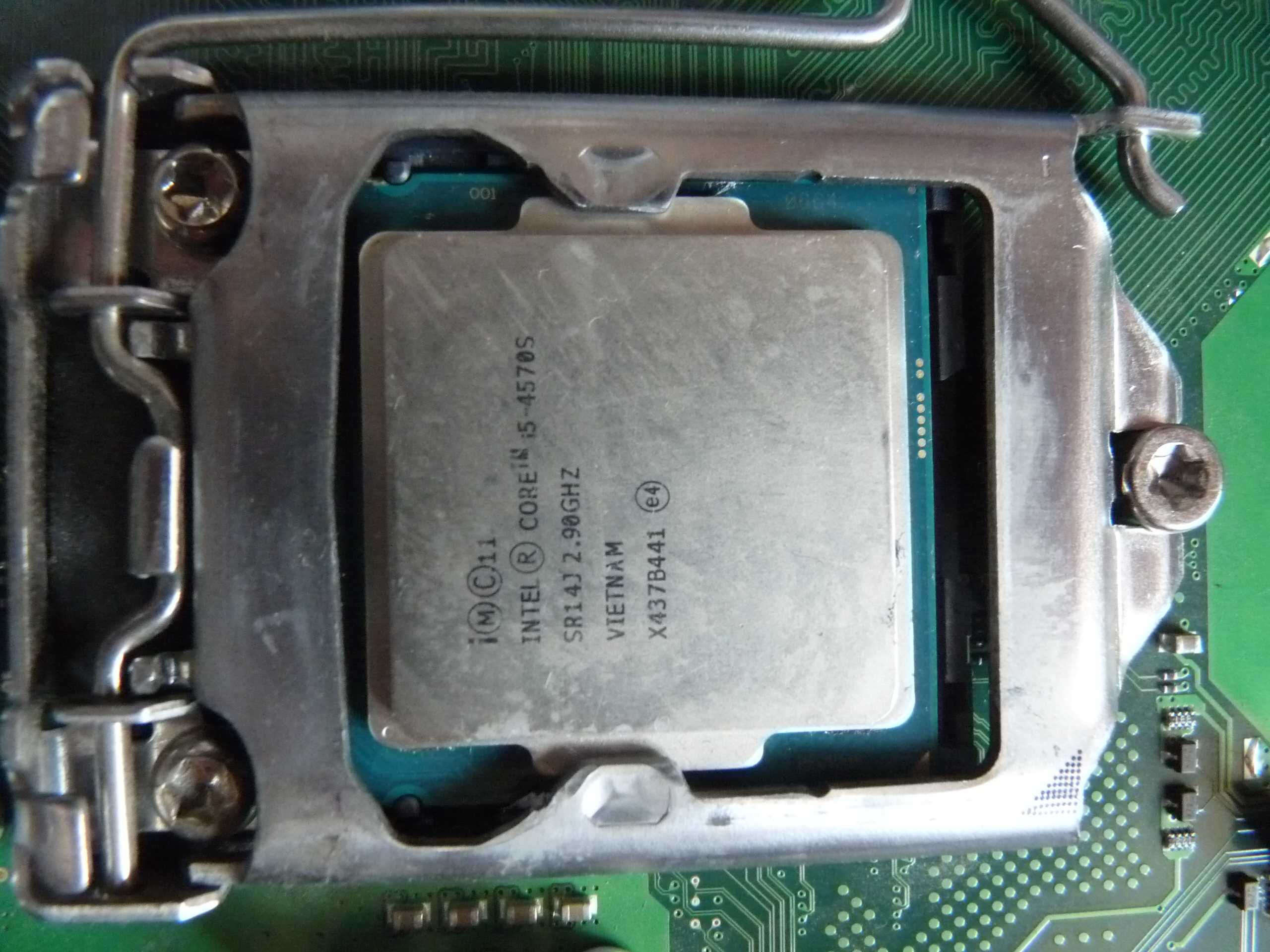 комплект Fujitsu D3221 + i5 4570s (S1150)