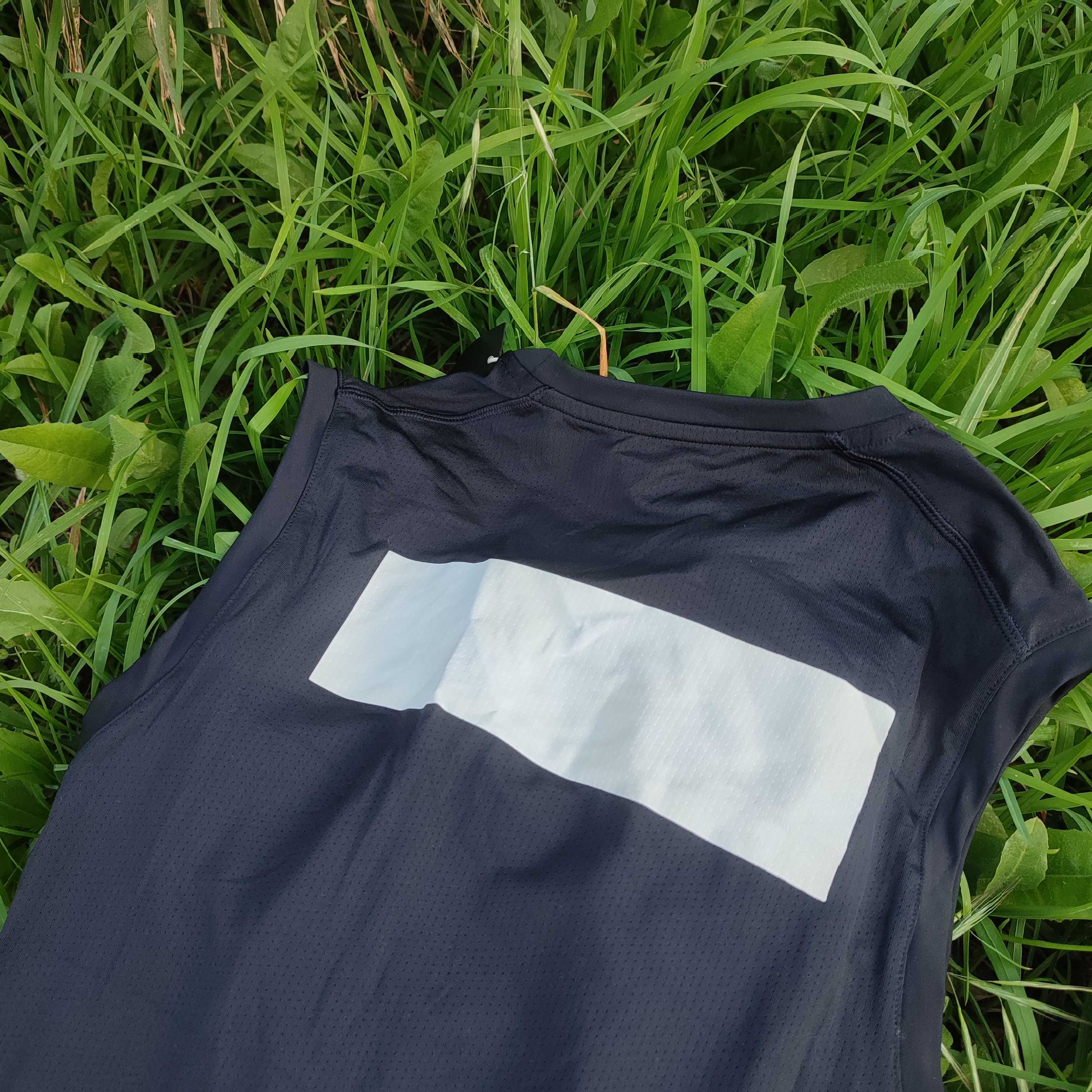 PromoçãoT-shirt sem mangas preto masculino Adidas M  para treino