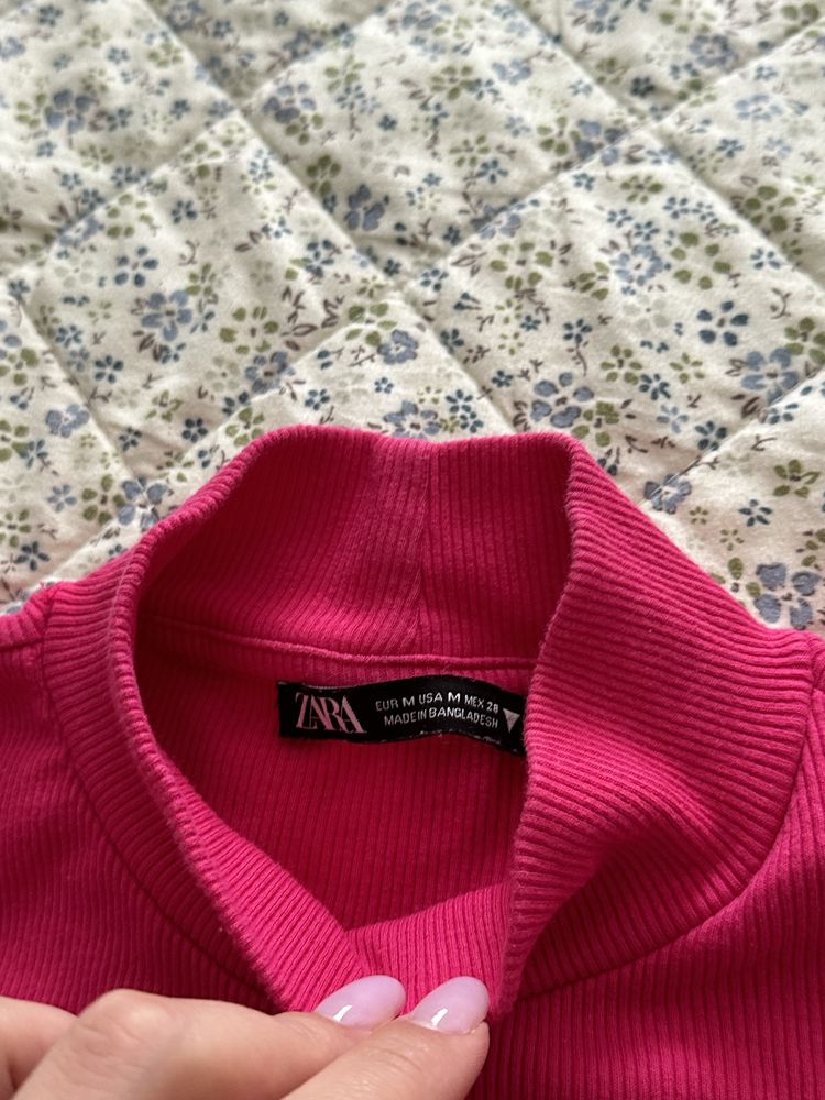Рожева кофта Zara в рубчик жіноча лонгслів