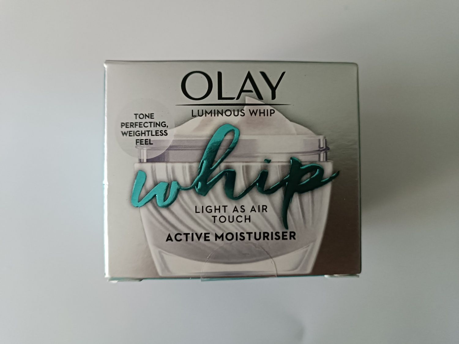 Krem do twarzy Olay luminouse whip