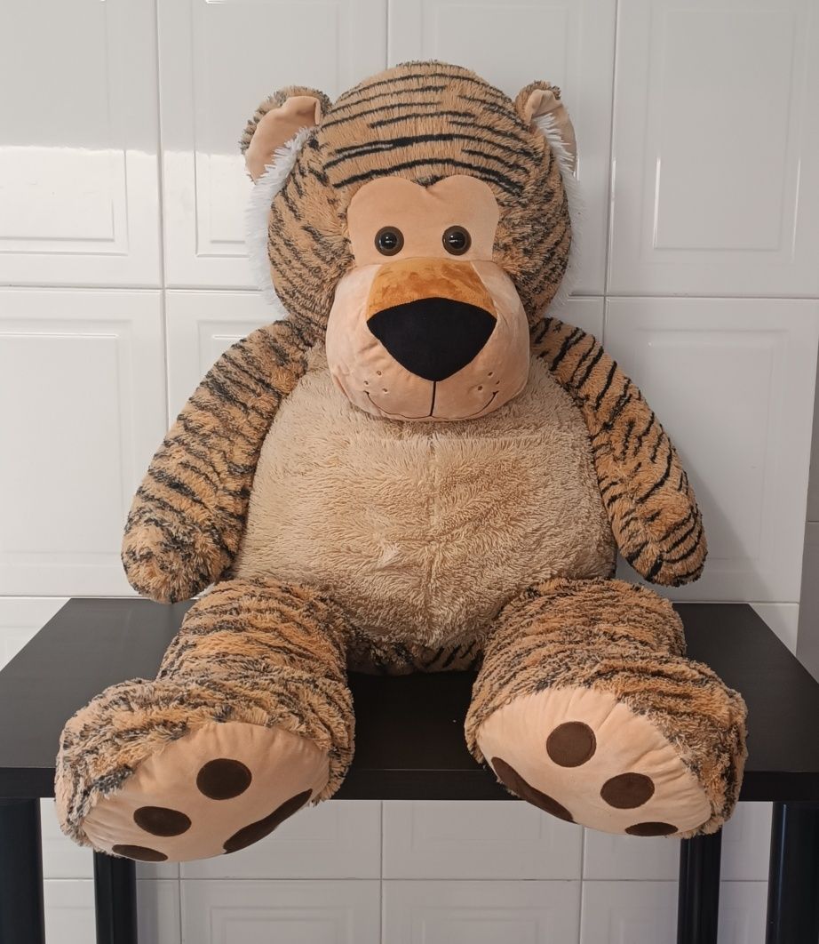 Peluche Tigre Grande. 130 cm. Excelente estado