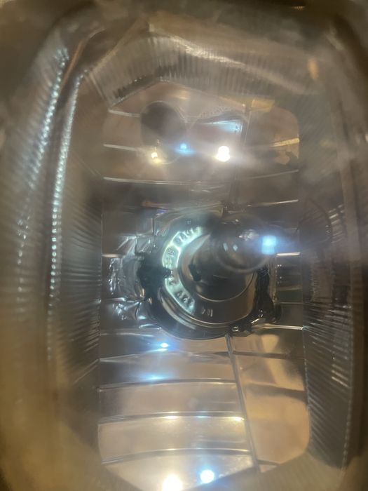 Мото Фара передня на резинках