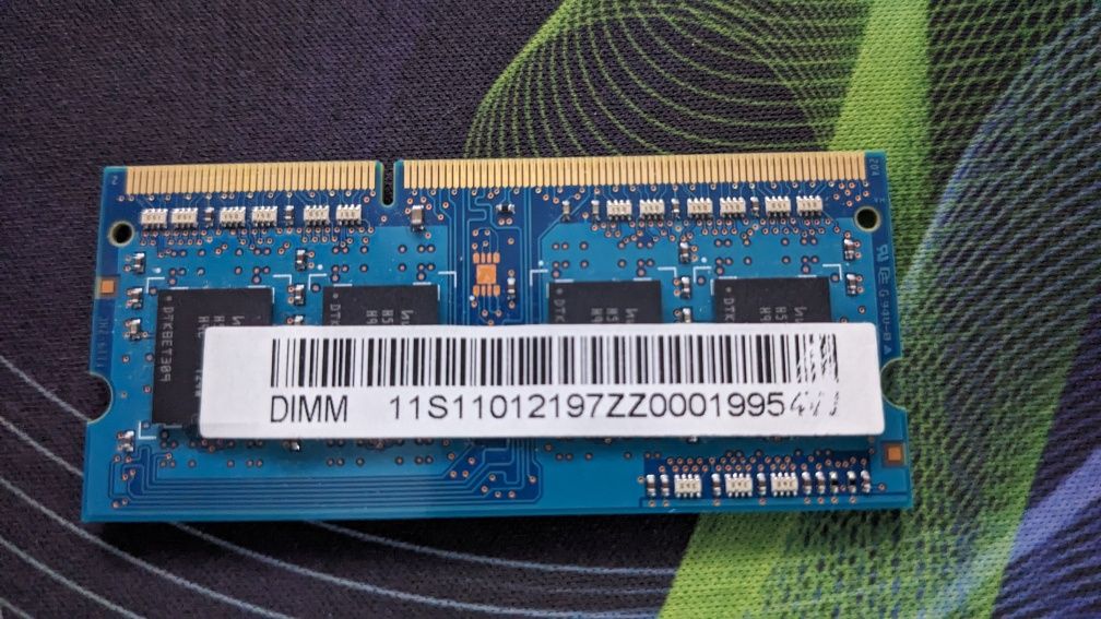 Оперативна пам'ять Hynix 2gb 1333MHz DDR3