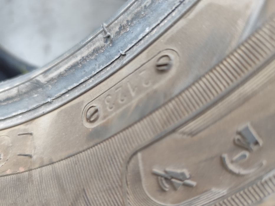 Pneus 185/65r14 Kormoran 70% piso