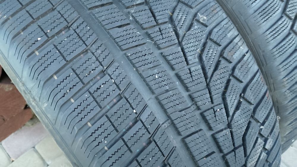 Шини Hankook Winter I*Cept Evo2 W320A SUV 285/45 R21 113V AO Детальніш