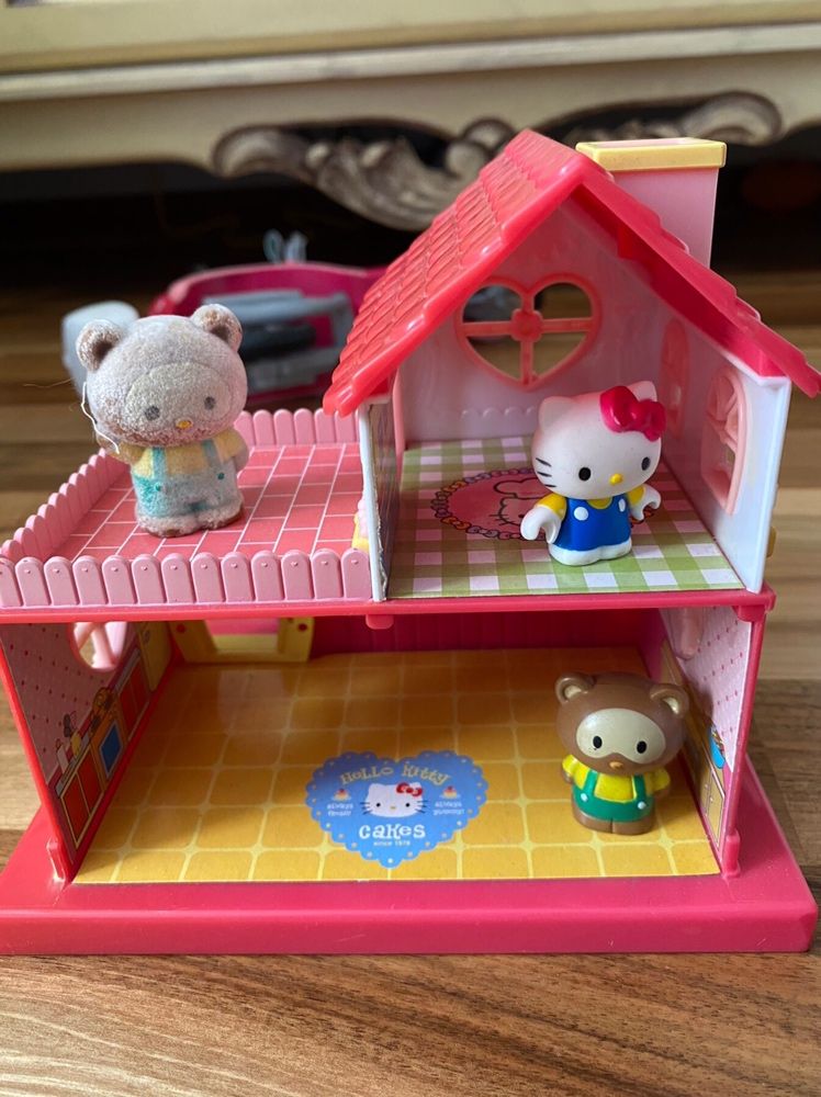 Будиночки Hello Kitty