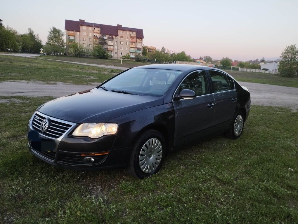 Passat b6 2008r 1.9TDI sedan