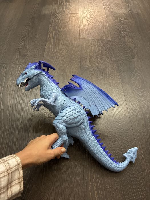 Динозавр великий