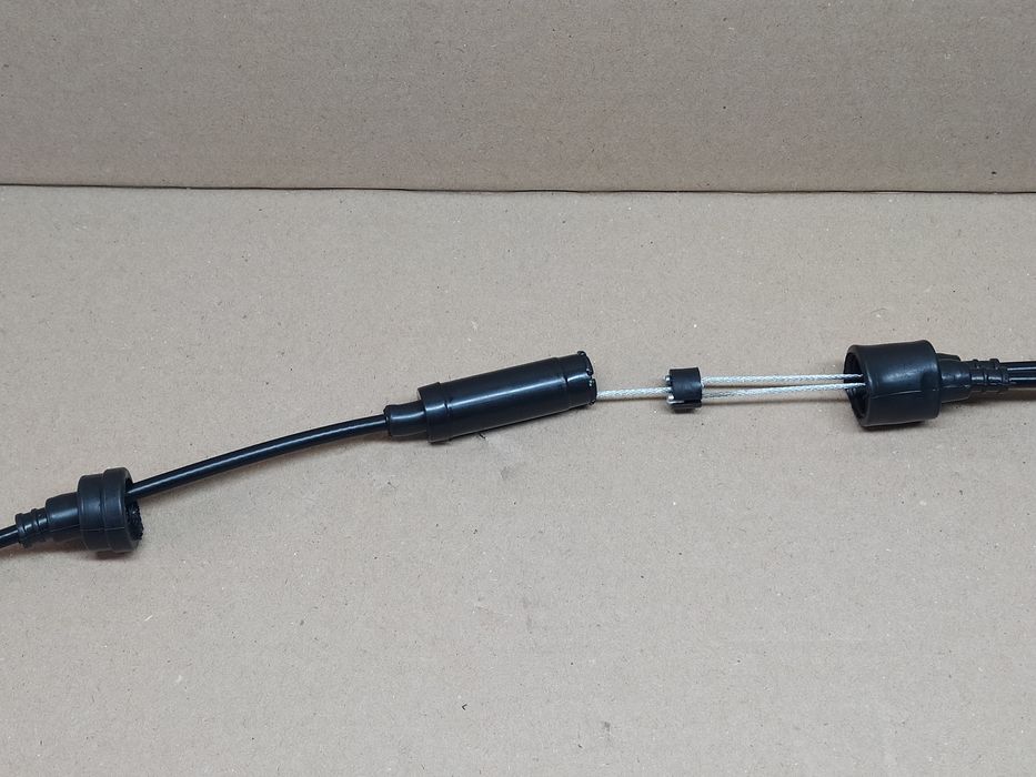 Трос газа под карбюратор PZ27, PZ30 с ускорительным насосом, раздвоен