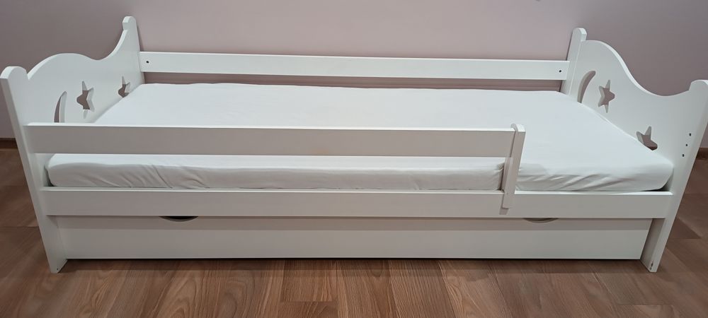 Łóżko dziecięce 80x180 cm