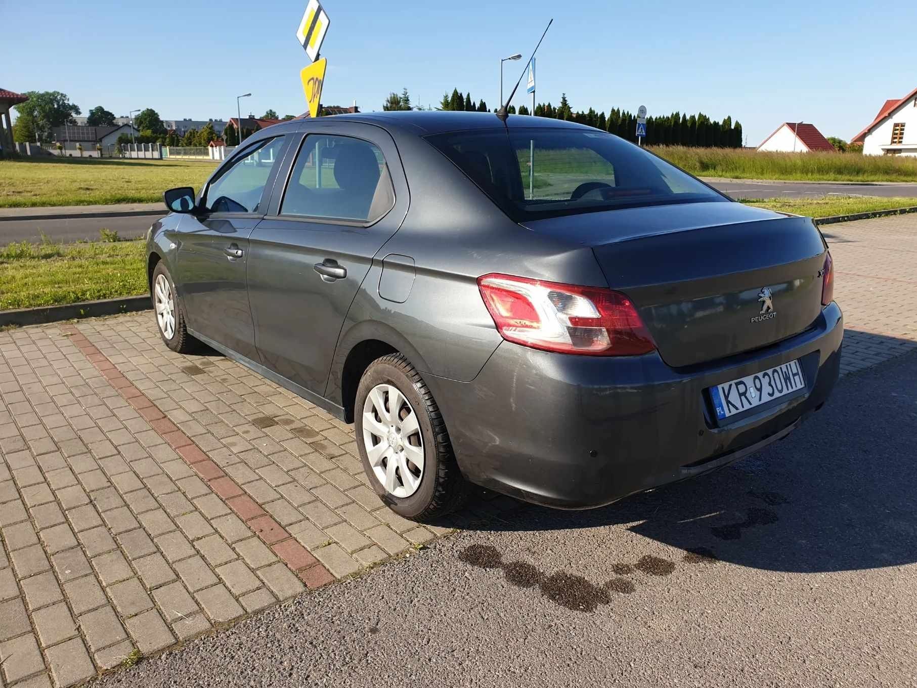 Peugeot 301 1.6 benzyna