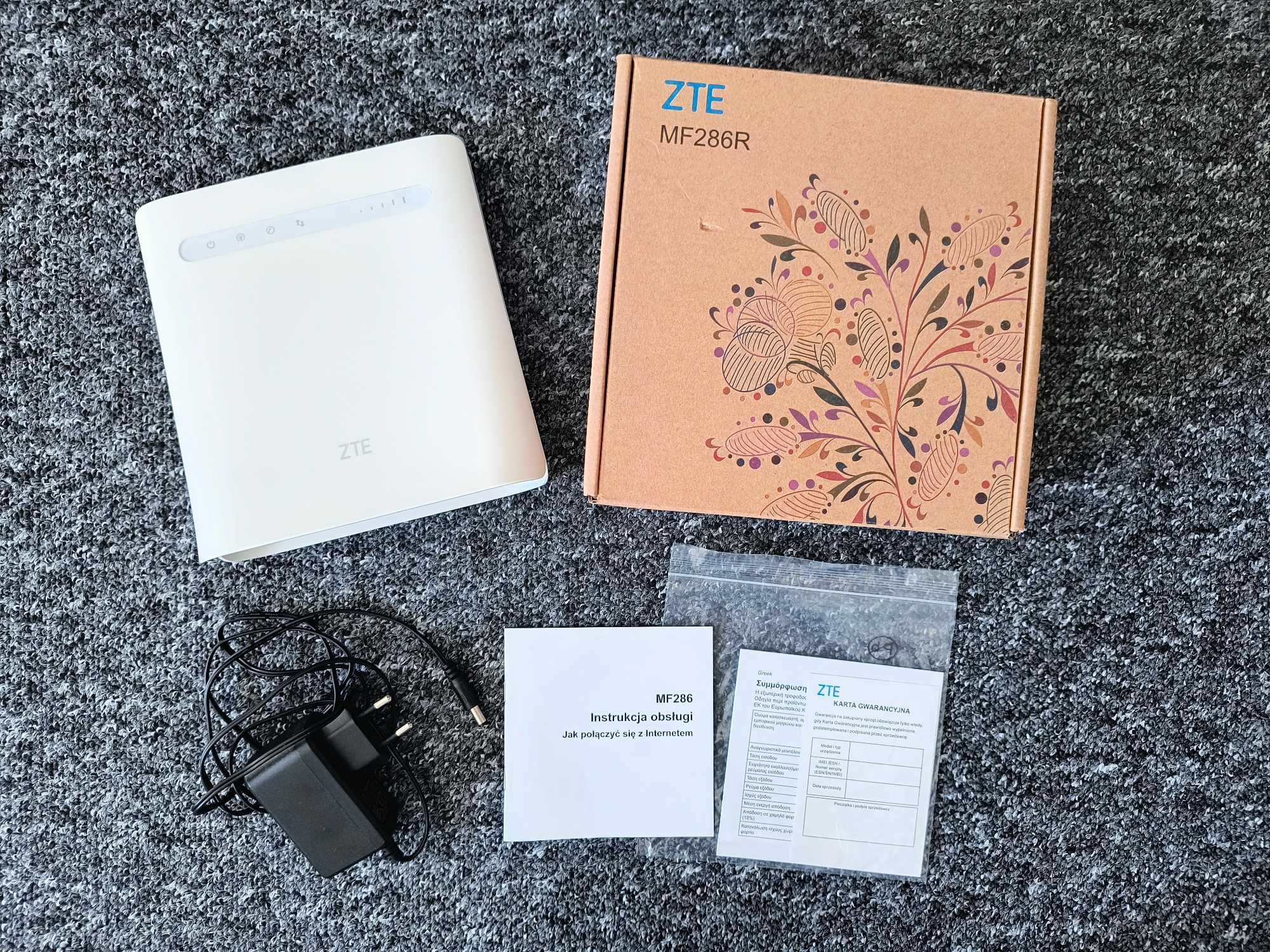 Router ZTE MF286R