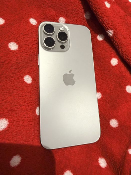 Iphone 16 pro max Esim - 256gb