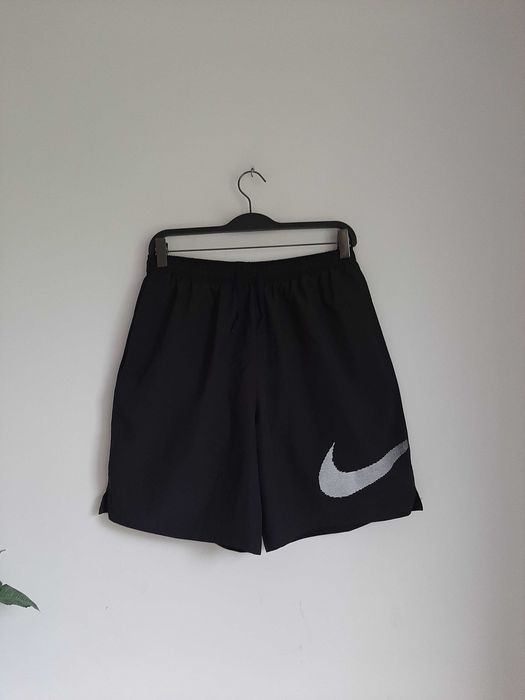 Spodenki Nike damskie M