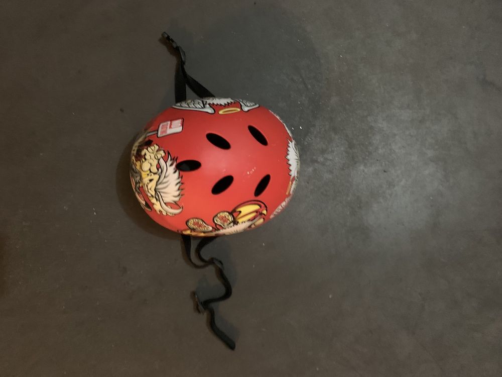 Capacete Skate/Patins/Trotinete/BMX - Tamanho Criança