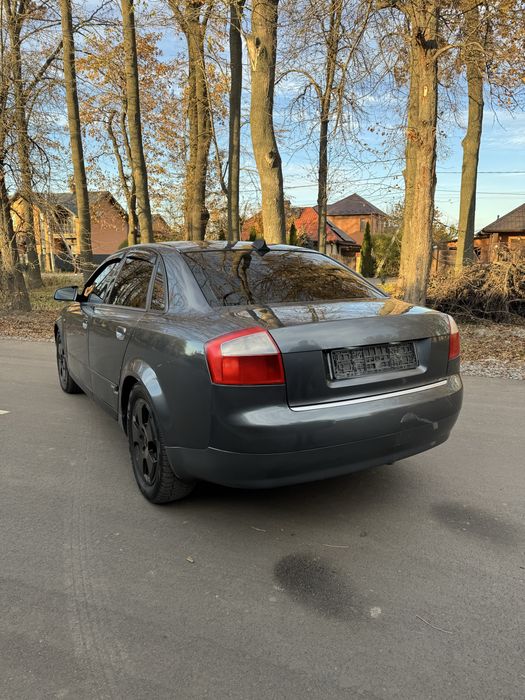Audi A4 B6 кузов 2002 року 2.5 дізель