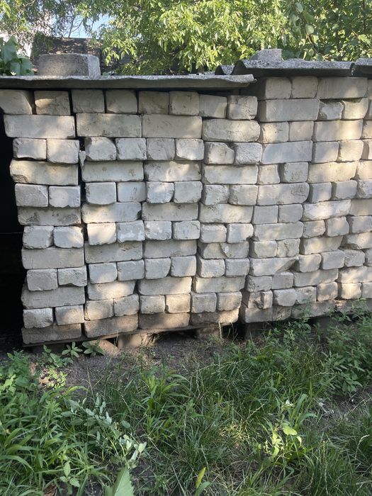 Продам белый силикатный кирпич