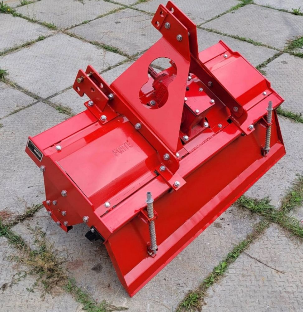 Грунтофреза TM-140 з карданом