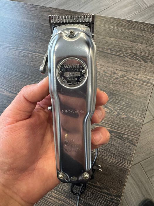 Машинка для стрижки Wahl 100 Years Cordless Clipper

Источник: https:/