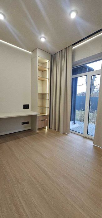 Продаж будинку з новим ремонтом! Шевченкове- Білогородка