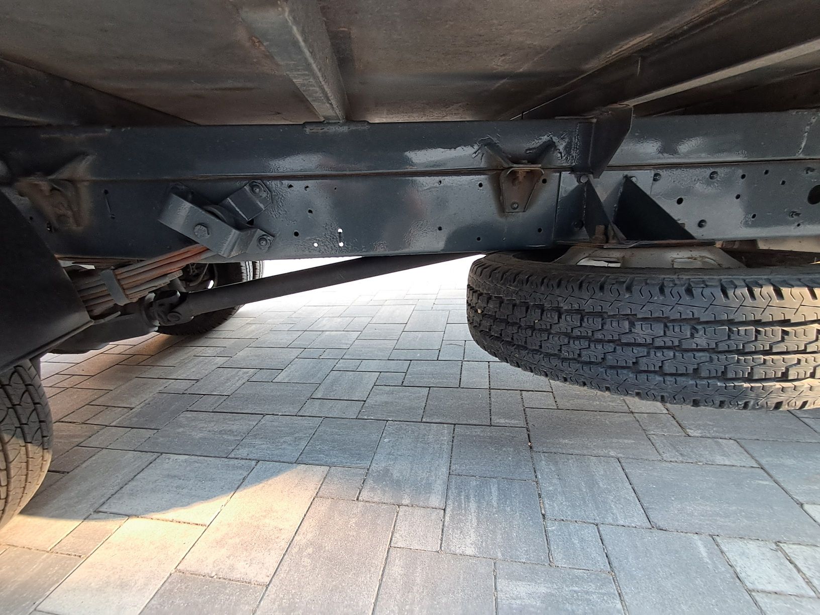 Iveco Daily 2007 kontener+winda 3.0 16v 150Km Bliźniak