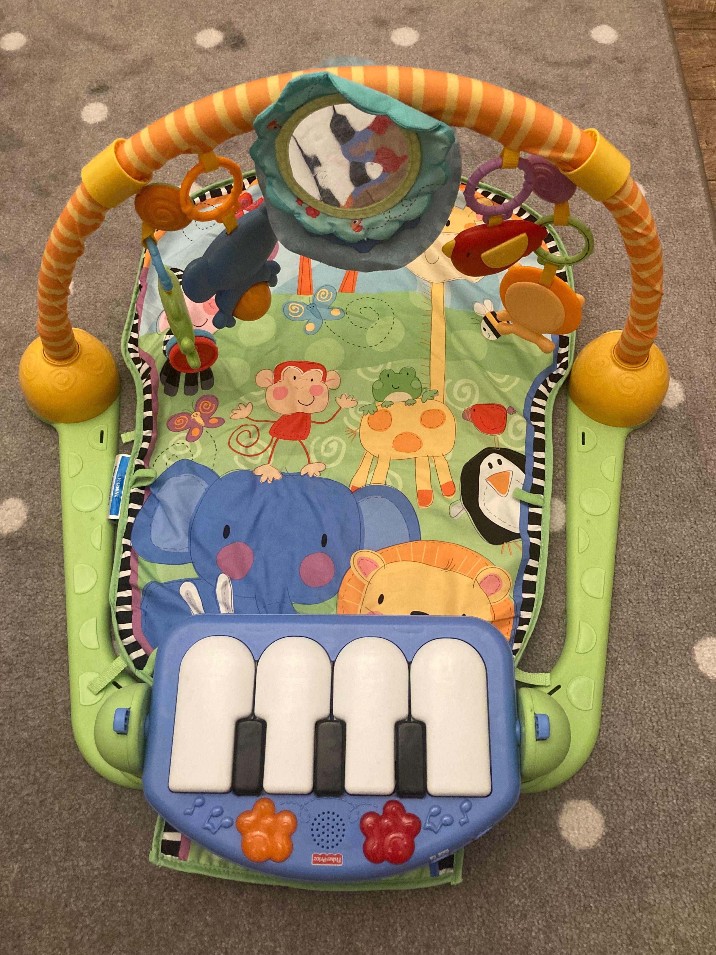 Mata edukacyjna z organkami Fisher Price