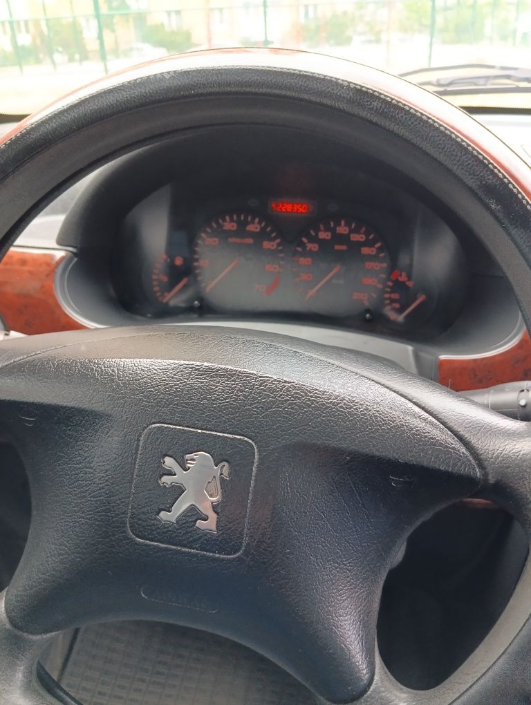 Продам Пежо Партнёр Peugeot 2005