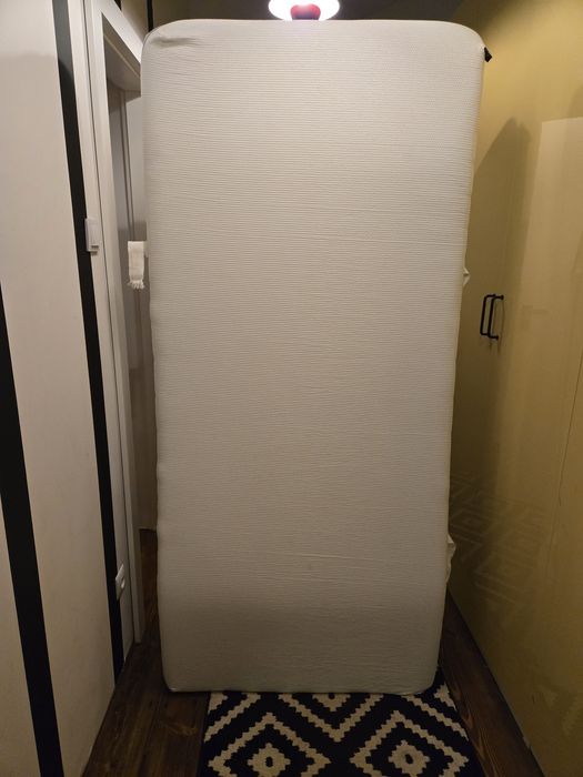 Materac piankowy Emma 90x200, twardy