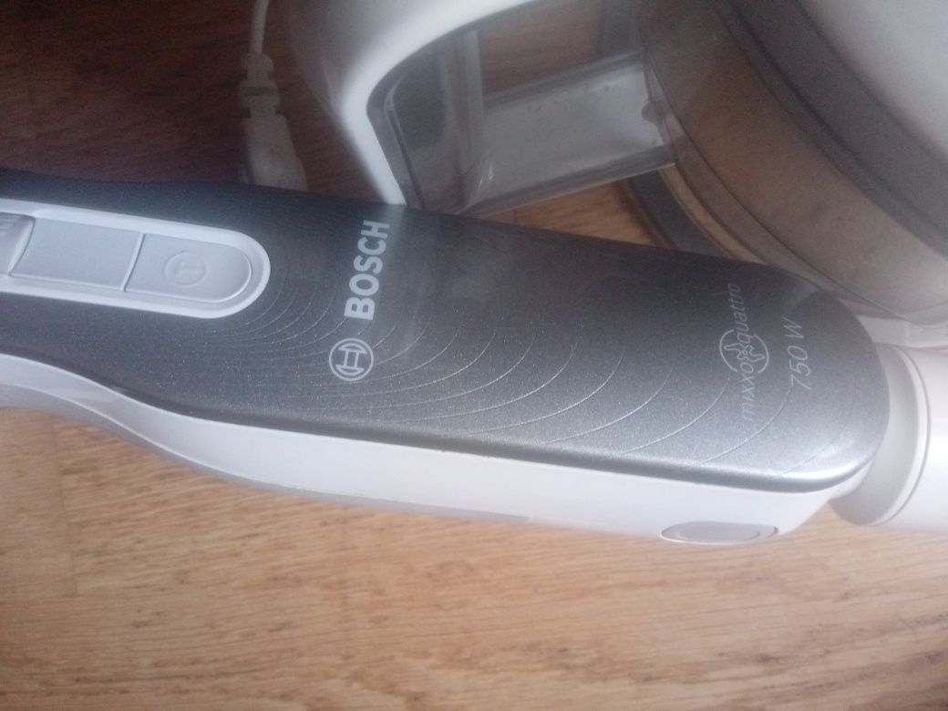 Blender bosch mixxoquattro 750w