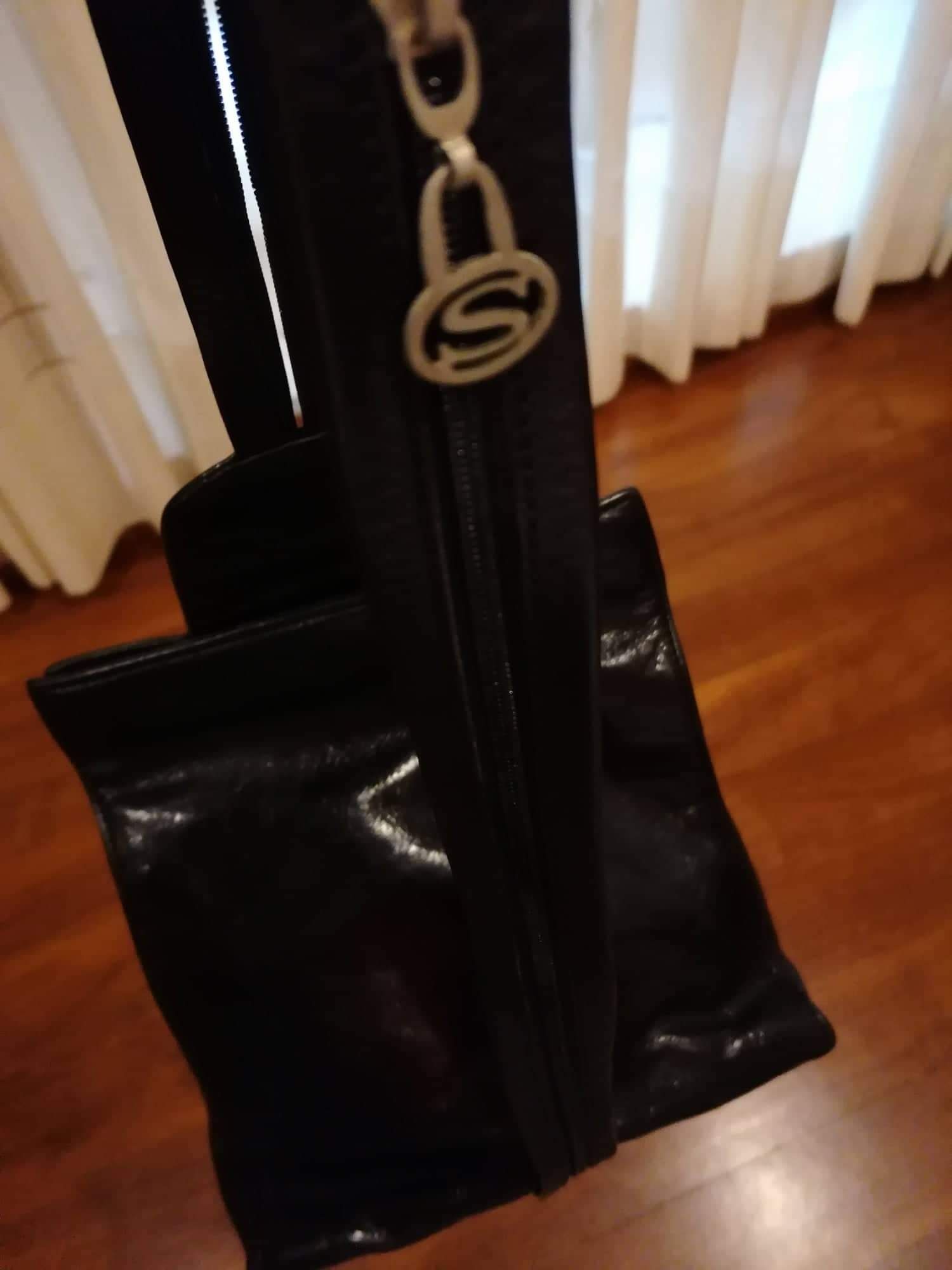 Mochila em pele genuína