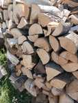 Drewno opałowe liściaste,pocięte-porąbane, suche-sezonowane. Stemple