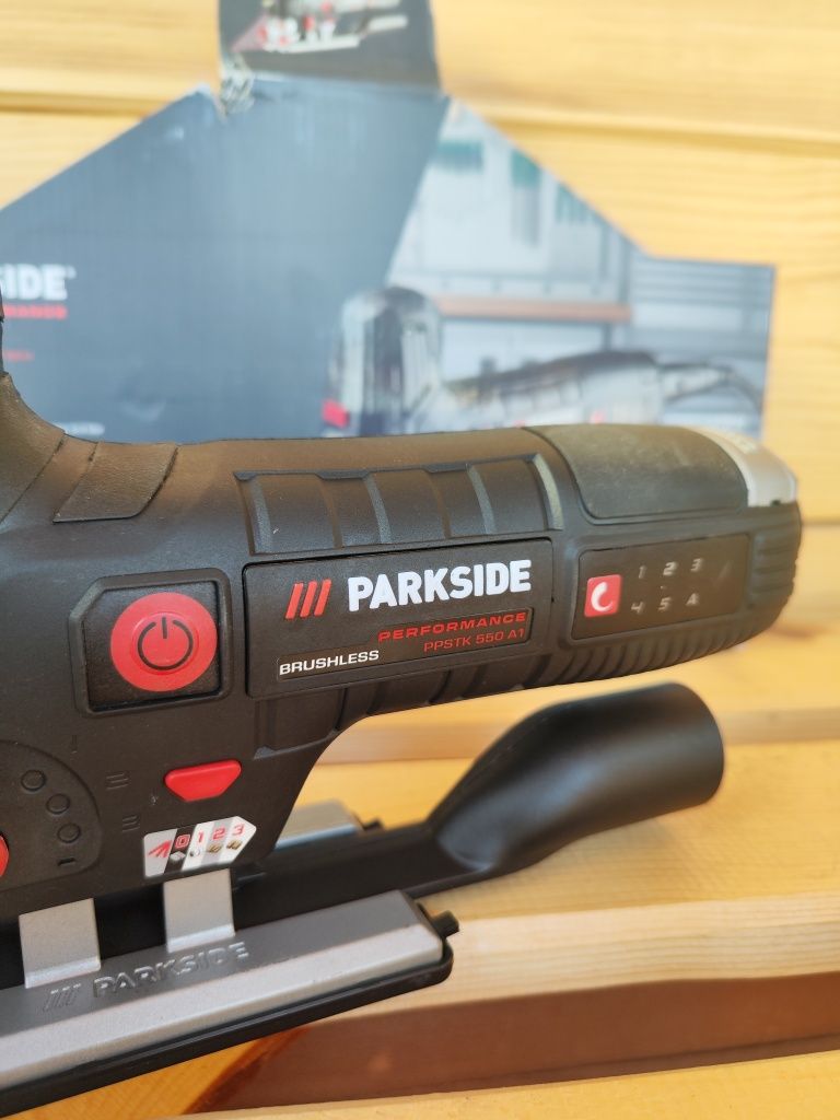 Електро лобзик Parkside Performance PPSTK 550 A1