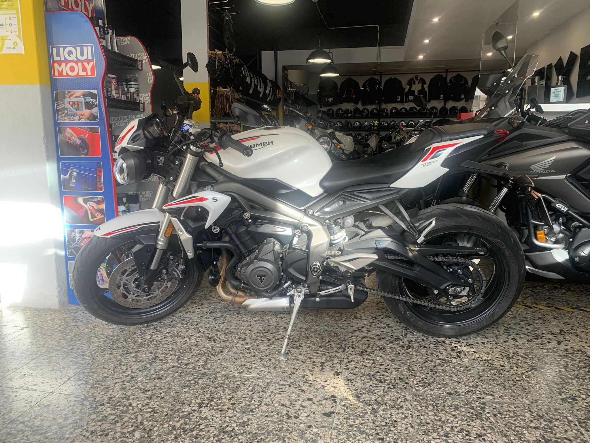 Triumph Street Triple S Naked 2020 - 94cv! Extras - mt 07 - mt 09