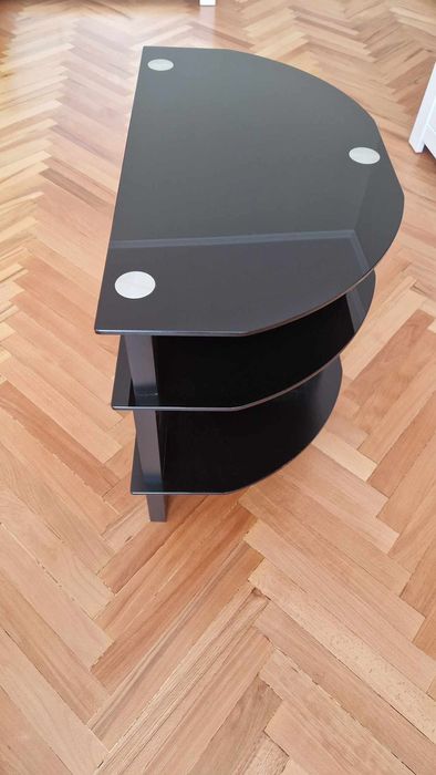 Stolik pod telewizor