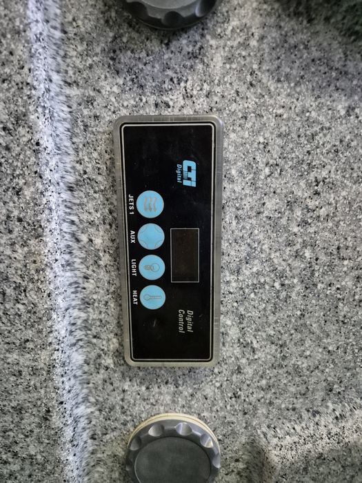 Jacuzzi ogrodowe używane 5️⃣ osobowe Digital Control