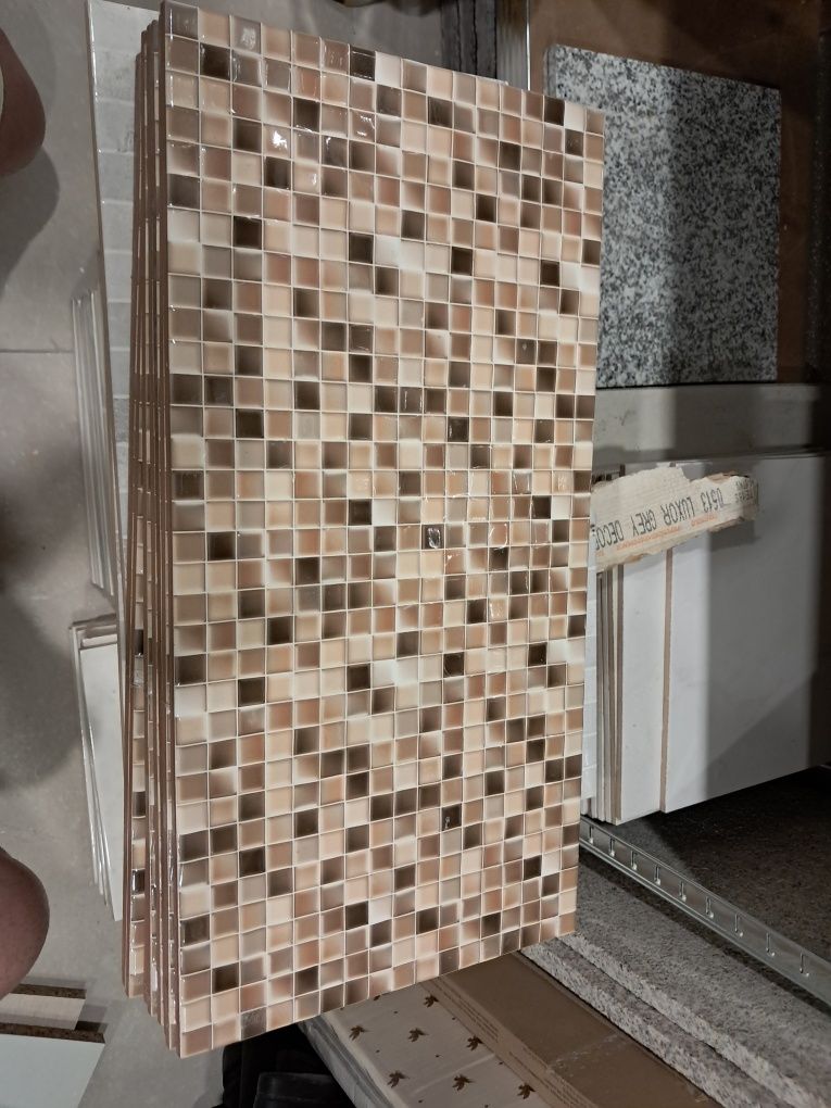 9 peças revestimento cerâmico ANDROS MARRON 25×50 cm