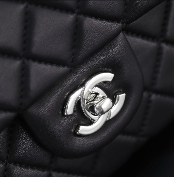 Шкіряна сумка Chanel