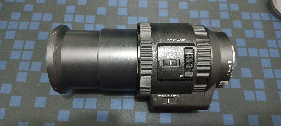 Lente objetiva Sony SELP18200 pz